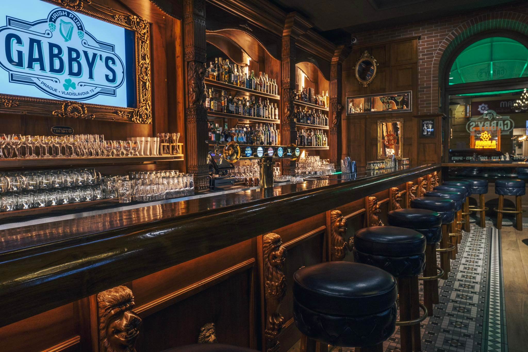 GABBY'S IRISH PUB